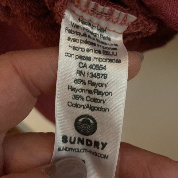 Sundry “Loved” sweatshirt, size 0 (XS), feels lived in, oh so soft and oversized - Picture 7 of 7